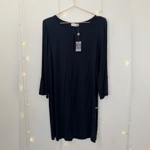 NWT Lola & Sophie Keyhole Navy Dress Size Small